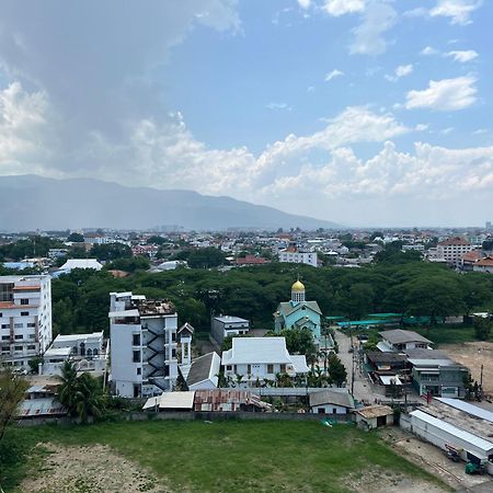 The Astra Sky River Condo Chiang Mai Bagian luar foto